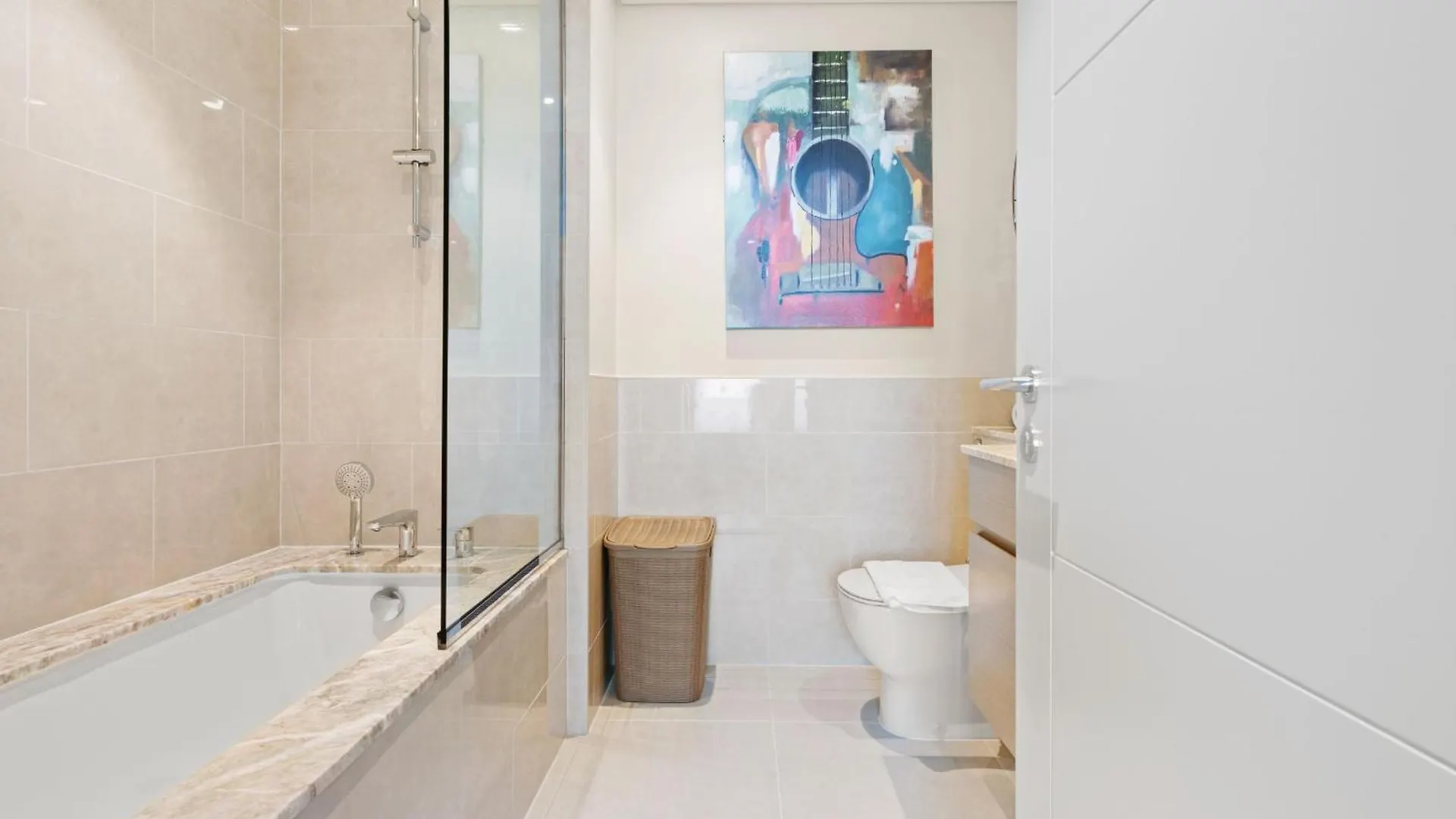 Sophisticated And Trendy 2Bdr In Forte Downtown Dubai